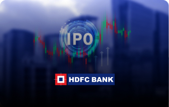 In March 1995, HDFC Bank launched its first IPO of `500 million (50,000,000 equity shares at `10 each at par). Despite much skepticism, the market lapped up the issue and we recorded 55 times oversubscription. Within two months of this IPO issue, the Bank’s shares were quoted at 300 per cent premium.